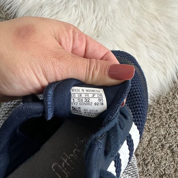 Adidas unisex blue kid sneakers size 1 - Picture 4 of 5